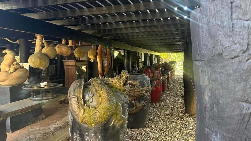 Chiangrai Full day: Popular 7 Locations with Thai buffet - Choui Fong Tea Farm brings a cooler change of pace