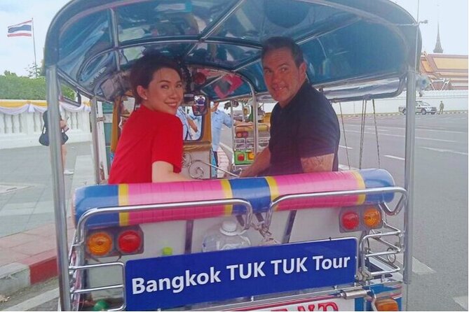 CHOB TUK TUK + Canal + Food Tasting - Tuk-tuks through Phahurat and old Bangkok
