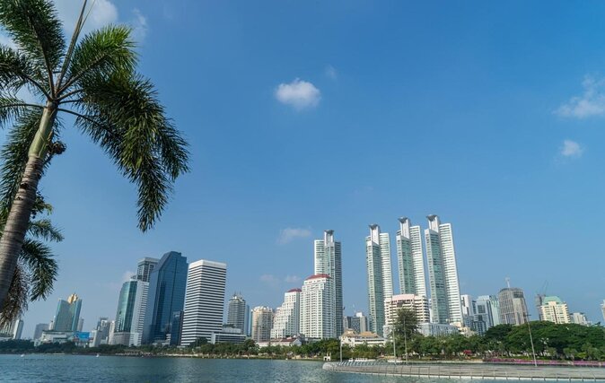 Choose 5 Dishes: Half-Day Cooking Class in Sukhumvit with Market Tour - From BTS On Nut to the fresh market