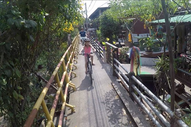 Colors of Bangkok Private tour - Two hours in Bang Krachao’s Green Lung