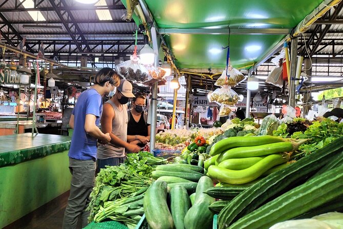 Cooking class in organic garden and local market tour ThaiCottage - From Chiang Mai hotel pickup to the local market
