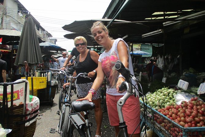 Countryside Bangkok and a Local Floating Market Tour by Bicycle Including Lunch - Key points to know