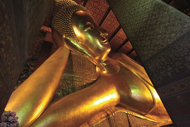 Cultural Treasures of Bangkok: Temples & Royal Palace Tour - Wat Traimit and the 5.5-Ton Golden Buddha