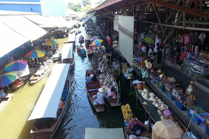 Damnoen Saduak Floating Market & Paddle Boat Adventure - Entering Damnoen Saduak Floating Market