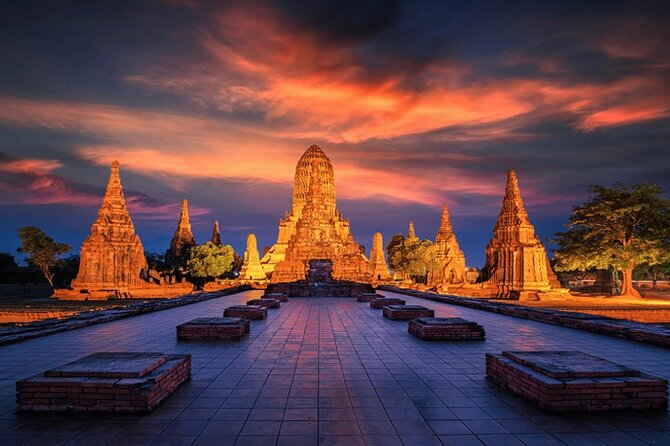 Discover Ayutthaya at Sunset: Historic Temples & River Cruise - Wat Mahathat and the Buddha in the tree roots