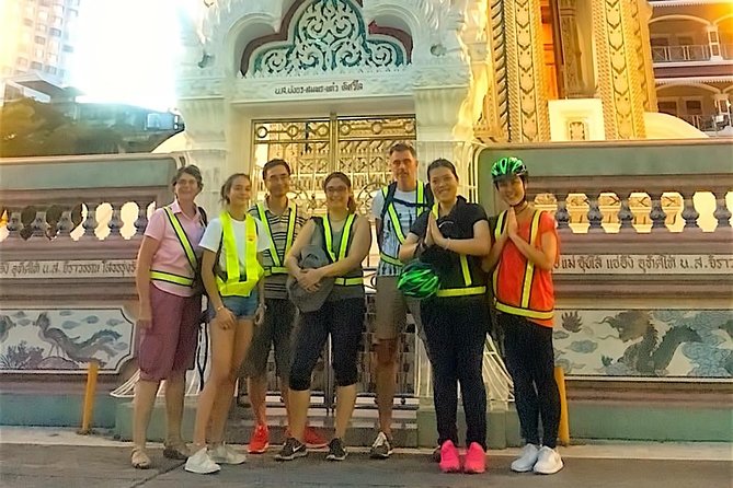 Discover Bangkok at Night 5-Hour Bike Tour with dinner - Wat Arun from the riverbank