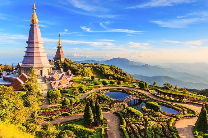 Doi Inthanon National Park with Nature Trail Trekking 1-Day Tour - Lunch, mountain roads, and the real pace of the day