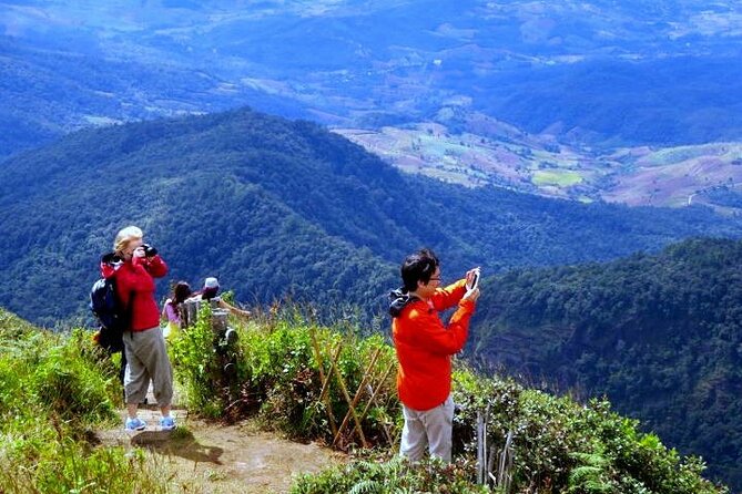 Doi Inthanon National Park with Nature Trail Trekking 1-Day Tour - The 1.5-hour ride to Wachirathan Falls