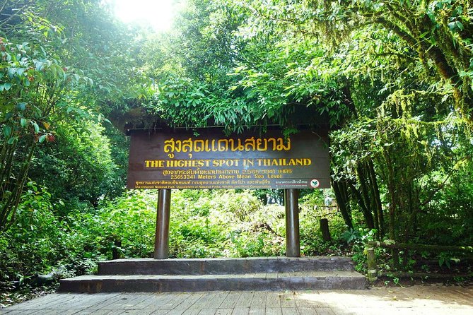 Doi Inthanon Waterfall and Royal Project Chiang Mai - Wachirathan Falls brings the first big view