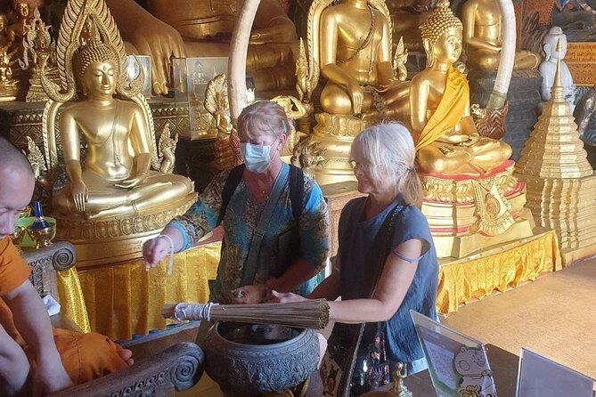 Doi Suthep Temple, Pha Lat Temple, Sticky Waterfall, Orchid farm - Orchid and butterfly farm with lunch