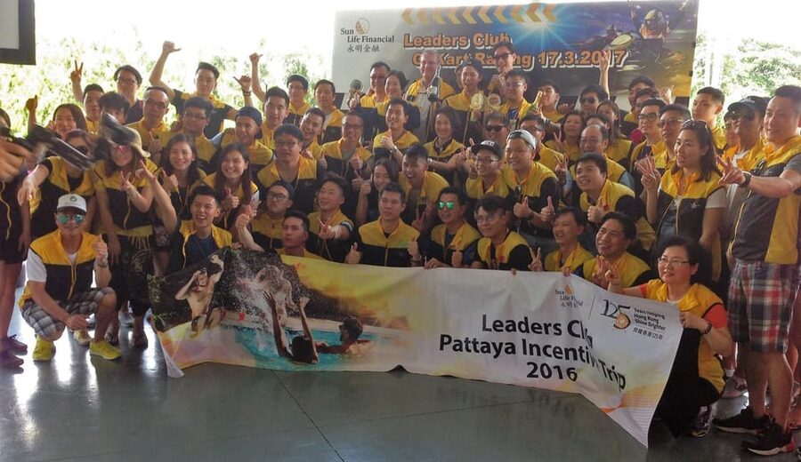 EasyKart Bangkok (RCA Plaza) : Go-Kart Racing Experience - Language support and staff help