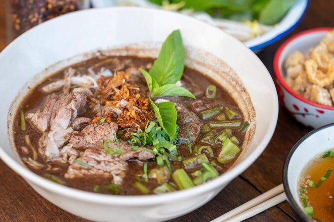 Eat Like a Local Food Tour in Hua Hin - Three regions on one plate-filled route