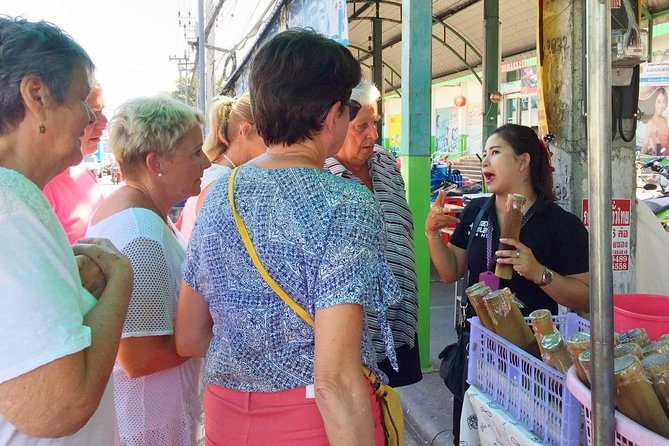 Eat Like a Local Food Tour in Hua Hin - What the guide adds