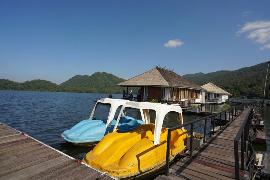 Elephant Habitat Park Feeding Entry & Rafting Van Transfer - Who will enjoy this day most