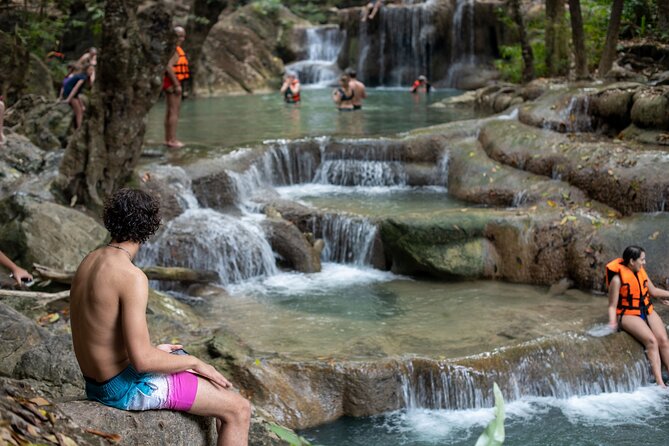 Erawan Waterfalls and Bridge Over River Kwai Tour from Bangkok - The long ride from Bangkok to Kanchanaburi