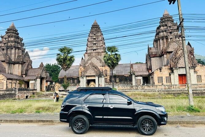Exclusive Northern Thailand Tours - Wat Rong Khun, the White Temple