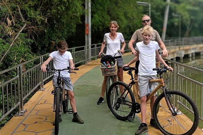 Family Bicycle Tour in the Green Oasis of Bangkok on Bamboo bikes - Picking a bamboo bicycle at Pae Jaeb Bike Rental