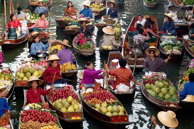 Famous Markets Tour: Maeklong Railway & Damnoen Saduak Floating - Practical details for a smoother morning