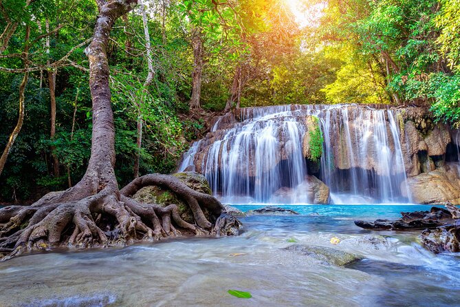 Floating and Railway Market (Optional Waterfall): Private Tour - Damnoen Saduak by motorboat