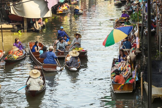 Floating Market with Great Pagoda Temple and Wat Sam Phran - What the guide and private vehicle add