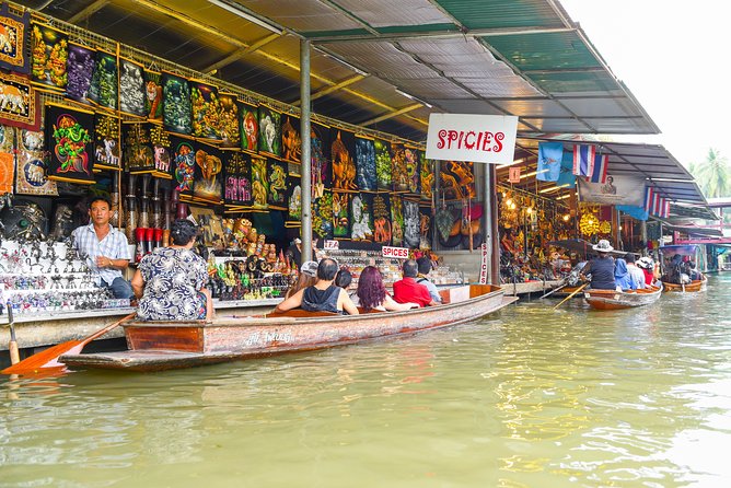 Floating Markets Day Trip from Bangkok - Guides, group size, and tour handling