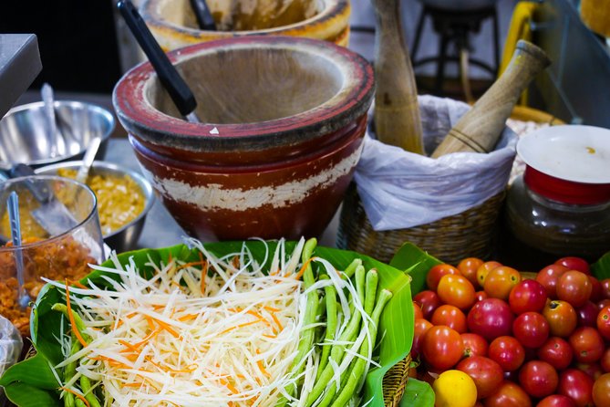 Foodie Experience of Historic Bang Rak - Thai-Muslim food and Bangkok’s cultural mix