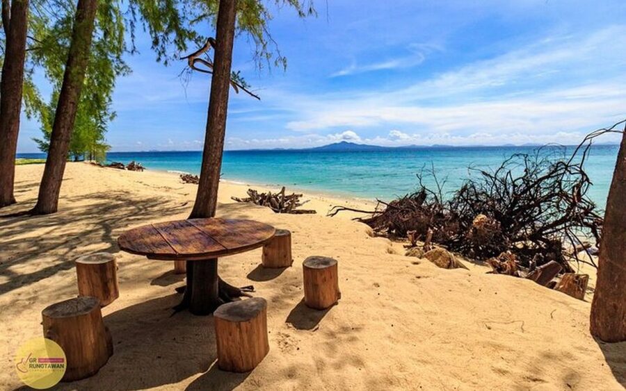 From Ao Nang: Phi Phi Islands Day Tour by Boat with Lunch - Key points before you book
