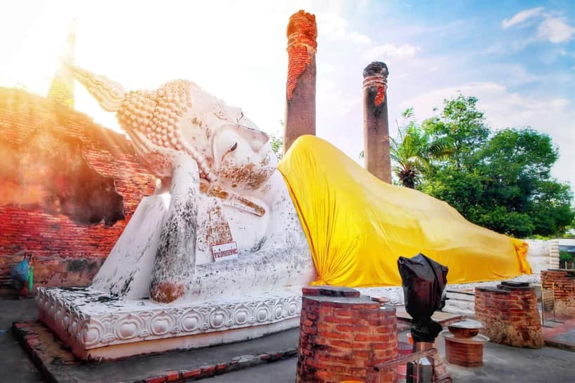 From Bangkok: Ayutthaya & Ayothaya Floating Market Day Trip - Wat Yai Chai Mongkhon and its reclining Buddha