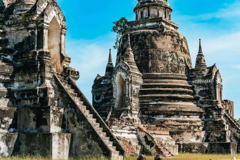 From Bangkok: Ayutthaya Temples Guided Tour with Lunch - Wat Lokaya Sutha and the reclining Buddha