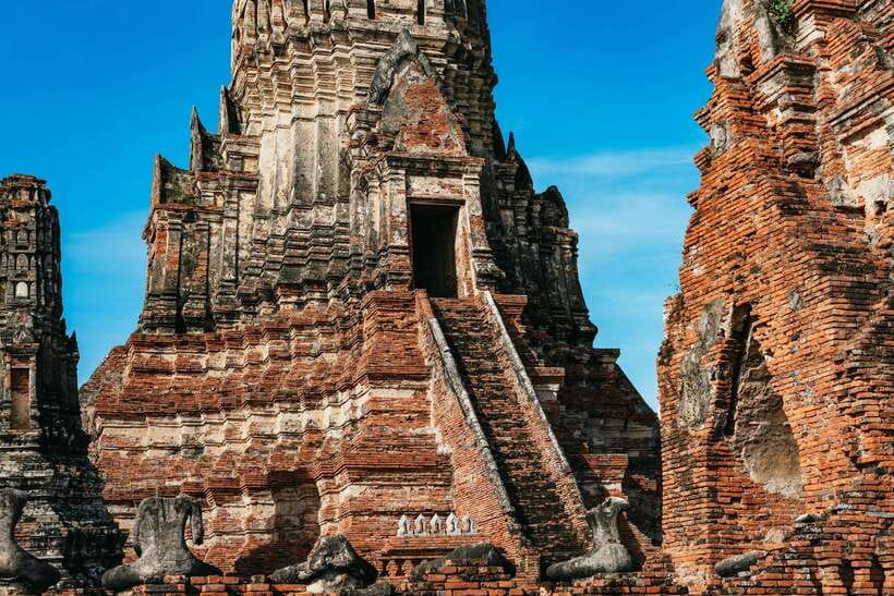 From Bangkok: Ayutthaya Temples Guided Tour with Lunch - Wat Phra Sri Sanphet, the royal heart