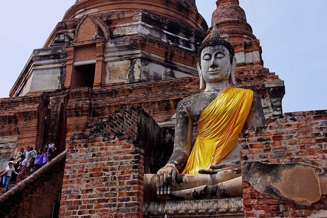 From Bangkok: Ayutthaya Temples Small Group Tour with Lunch - Golden Mount, a landmark away from the main ruins