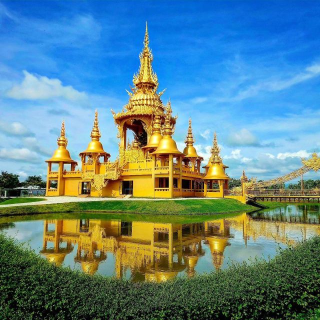 From Chiang Mai: Chiang Rai's Temples Exploration Day Trip - The Blue Temple, Wat Rong Suea Ten
