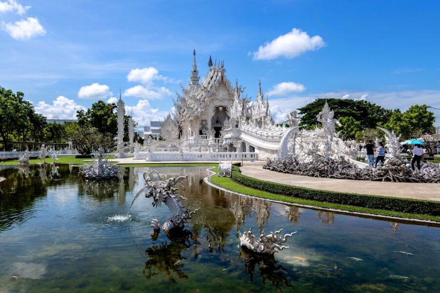 From Chiang Mai: Chiang Rai's Temples Exploration Day Trip - Lunch is practical, not a destination