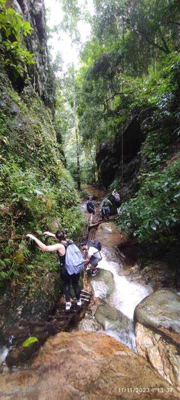 From Chiang Mai: Doi Saket Hiking Tour with Lunch - Fruit, tea, and the return to Chiang Mai