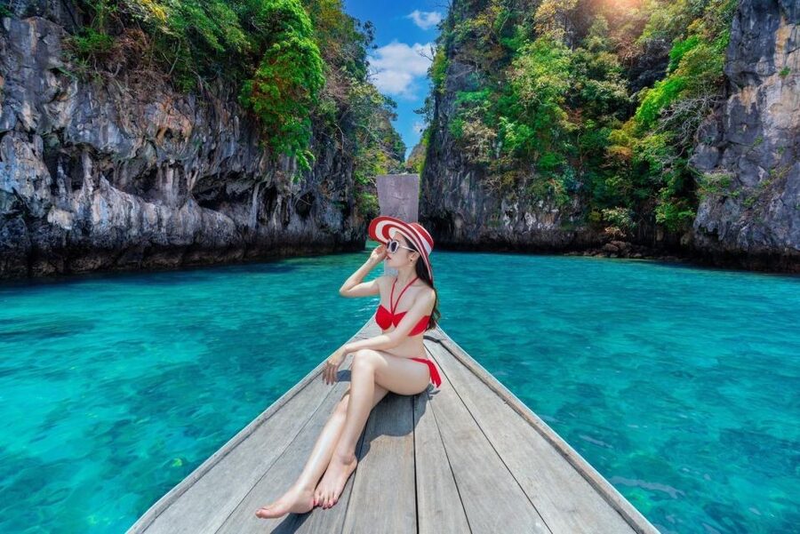 From Krabi: Hong Island Sunset Tour+Bioluminescent Plankton - Pakbia Island pairs dinner with sunset