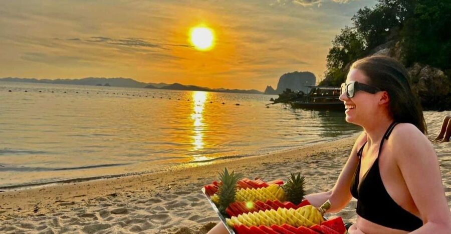 From Krabi: Hong Island Sunset Tour+Bioluminescent Plankton - The 360-degree viewpoint rewards a quick climb