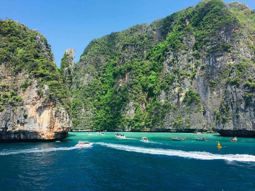 From Phi Phi: Full Day 7 Island Tour by Longtail with Sunset - What this Phi Phi longtail tour is really like