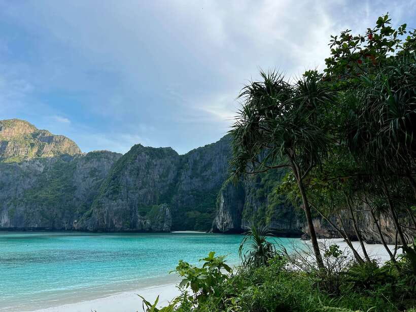From Phi Phi: Full Day 7 Island Tour by Longtail with Sunset - Pileh Lagoon: the best early swim