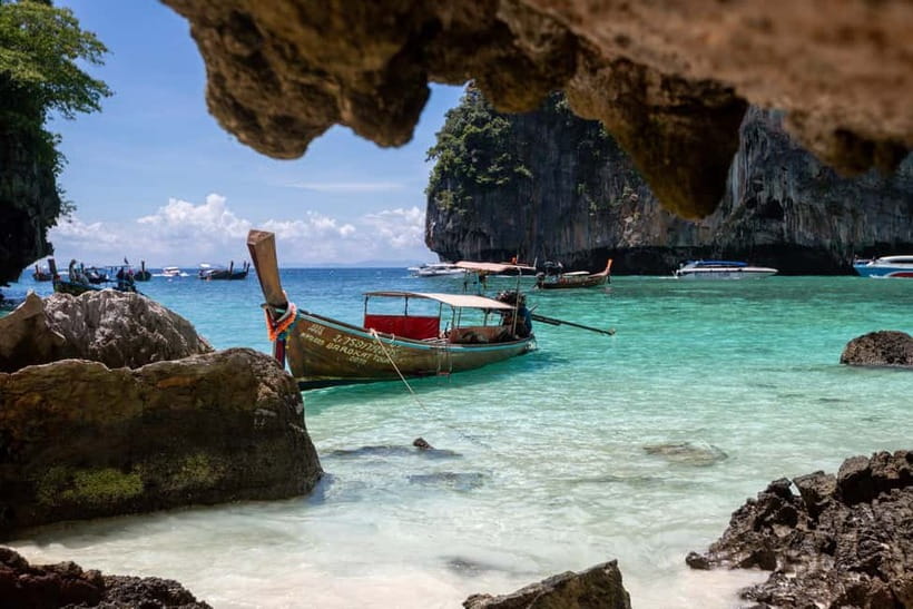 From Phi Phi: Half Day Longtail Boat Tour to Maya Bay - The boat, guide, and group size