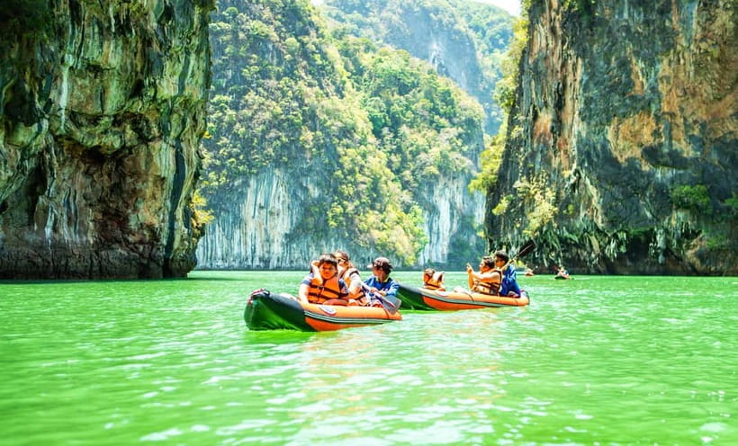 From Phuket : James Bond Island by Bigboat & Canoe Adventure - James Bond Island and the famous limestone pinnacle