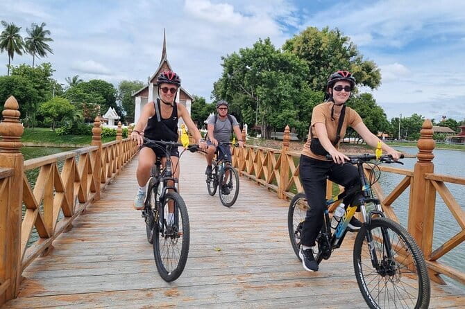 Full-Day Historical Park and Countryside Tour in Sukhothai - Key points at a glance
