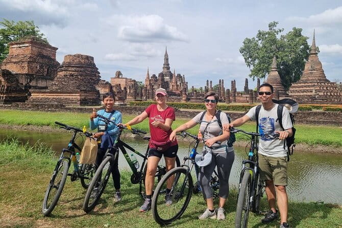 Full-Day Historical Park and Countryside Tour in Sukhothai - Wat Sri Chum and the giant Buddha
