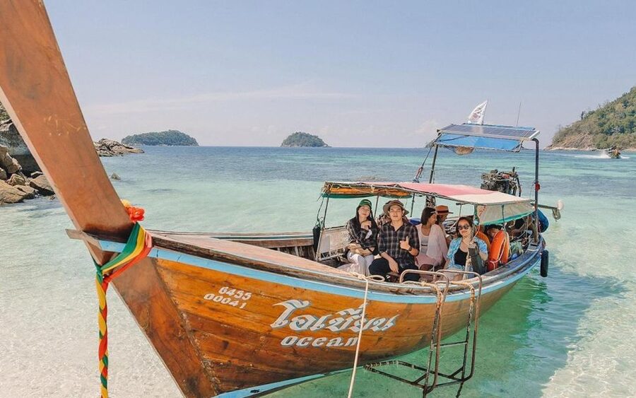 Full-Day Koh Lipe 7 points Snorkeling Experience with Lunch - Hin Ngam and Hin Son, two very different island stops