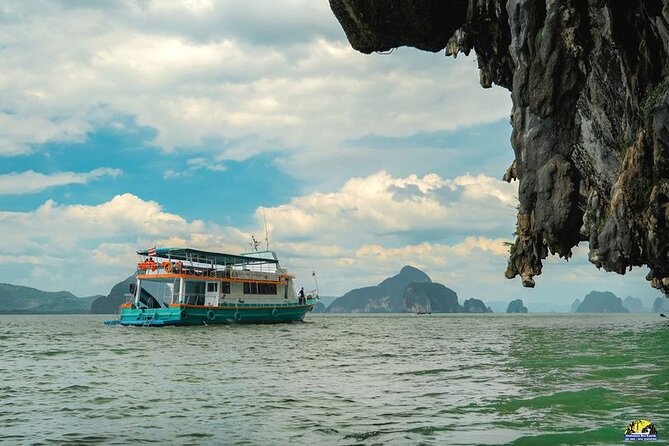 Full Day Phangnga Bay with Andaman Sea Kayak - Lunch on board, with Thai food and fresh fruit