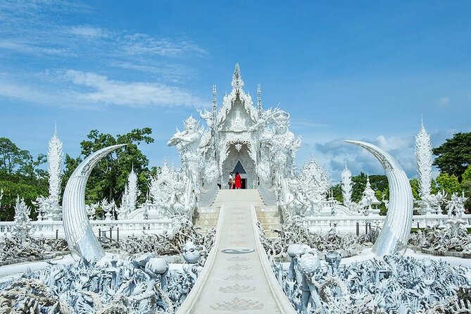 Full Day Tour in Chiang Rai White Temple and Golden Triangle - What the $90.79 price includes