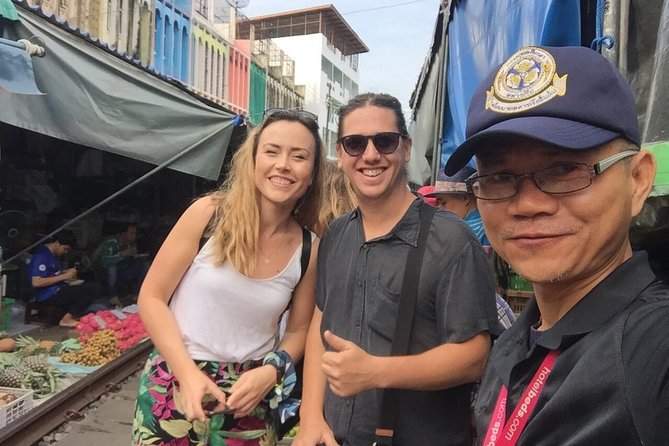 Fullday Private Tour Guide Service with Thai LUNCH in & around Bangkok(8 Hours) - The Snake Farm and the BTS Skytrain