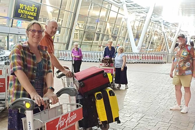 Fullday Private Tour Guide Service with Thai LUNCH in & around Bangkok(8 Hours) - What the price gets you