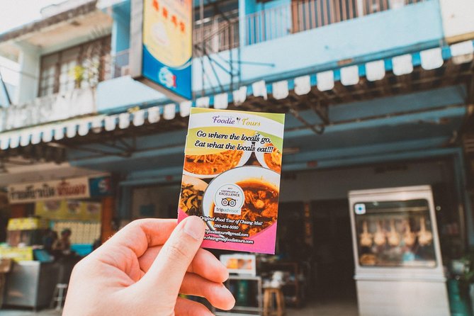 Go where the locals go, Eat what the locals eat! Food Tour with Local Foodies - Key points at a glance