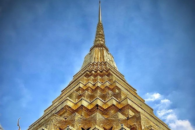 Grand Palace , Thai dance & Fun street walk in Bangkok - Weekday Thai dance at Sala Chalermkrung Royal Theatre