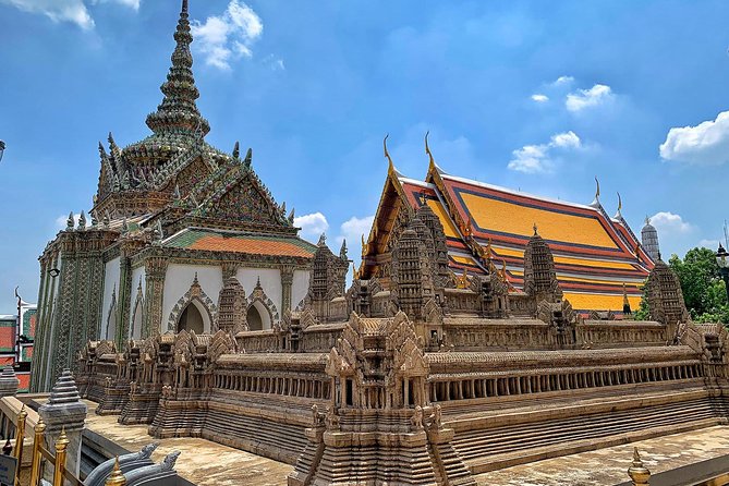 Grand Palace , Thai dance & Fun street walk in Bangkok - Khlong Ong Ang and the evening street-art walk